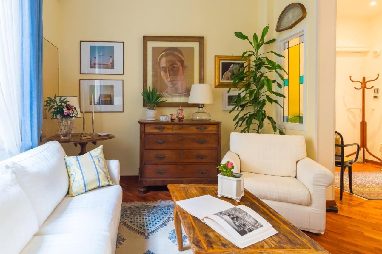 Casa Fiorita Apartment เนเปิลส์ ภายนอก รูปภาพ